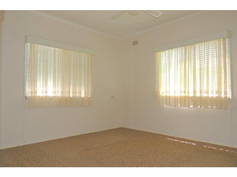 21 Ravenshaw Street, Gloucester NSW 2422