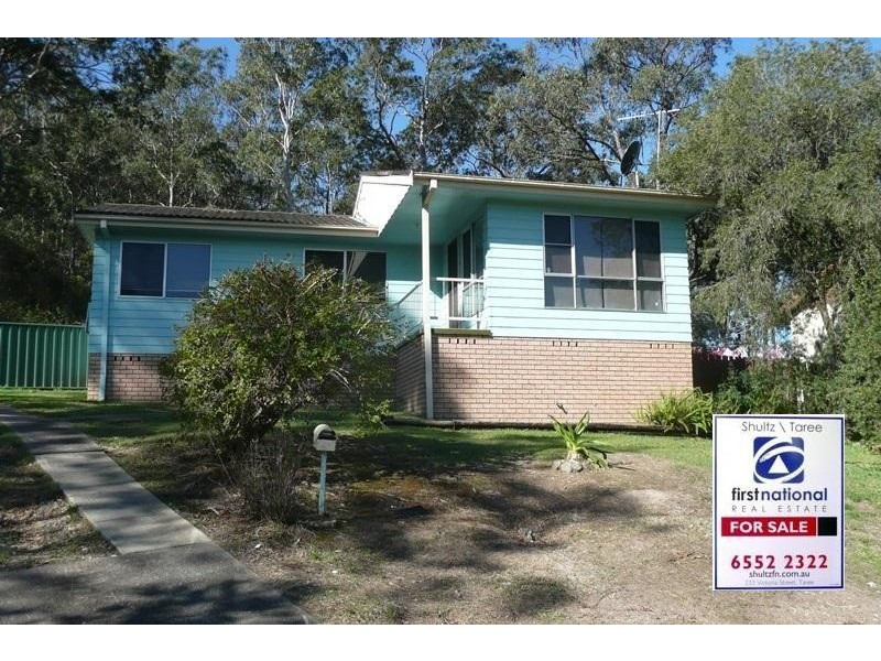 18 Hughes Street, Taree NSW 2430