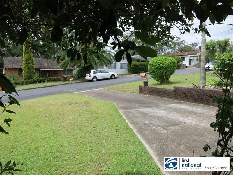 4 Boronia Avenue, Taree NSW 2430