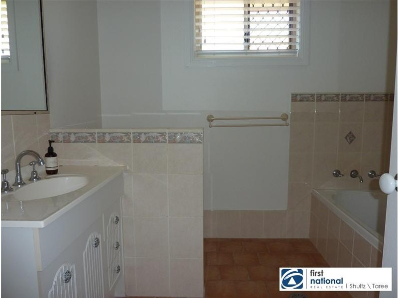 20 Balmaringa Place, Taree NSW 2430