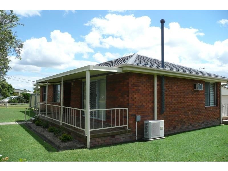 21 Dolphin Avenue, Taree NSW 2430