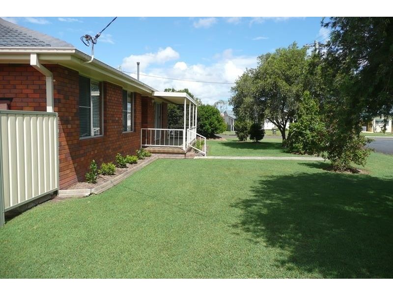 21 Dolphin Avenue, Taree NSW 2430