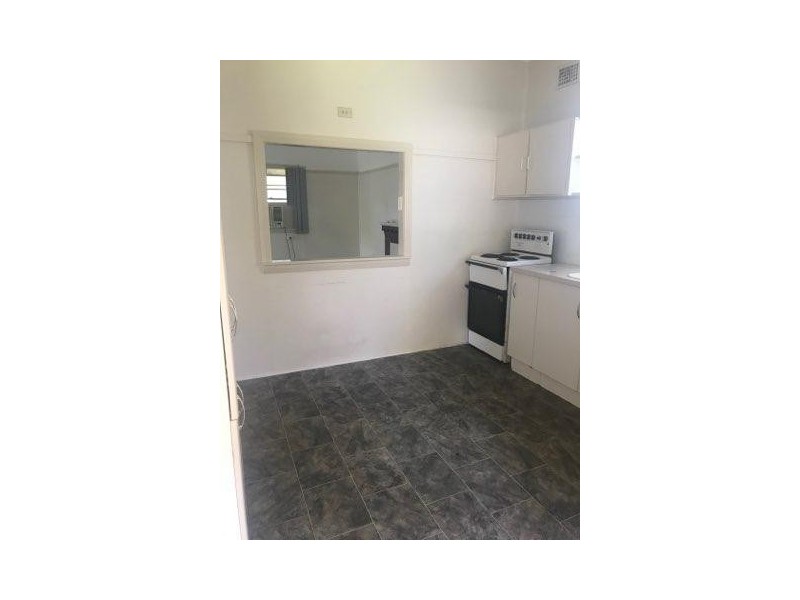 8.. Latham Avenue, Taree NSW 2430