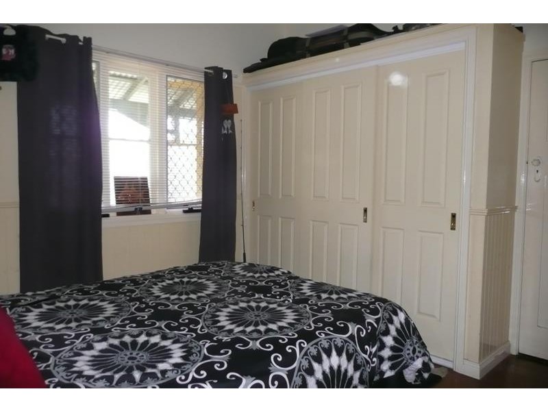 4 Nicoll Street, Taree NSW 2430