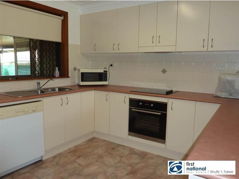 7 Hillcrest Close, Taree NSW 2430