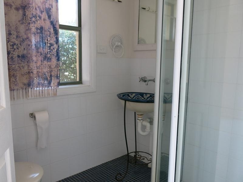 5 Rose Street, Old Bar NSW 2430