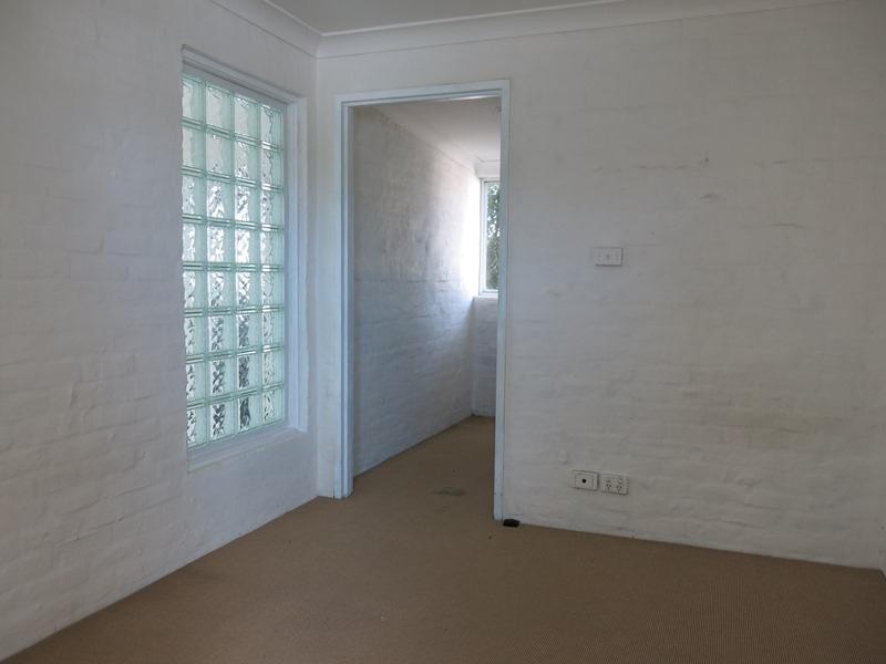 5 Rose Street, Old Bar NSW 2430