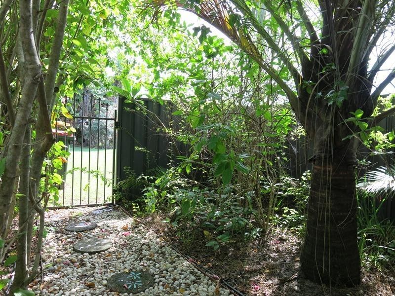 5 Rose Street, Old Bar NSW 2430