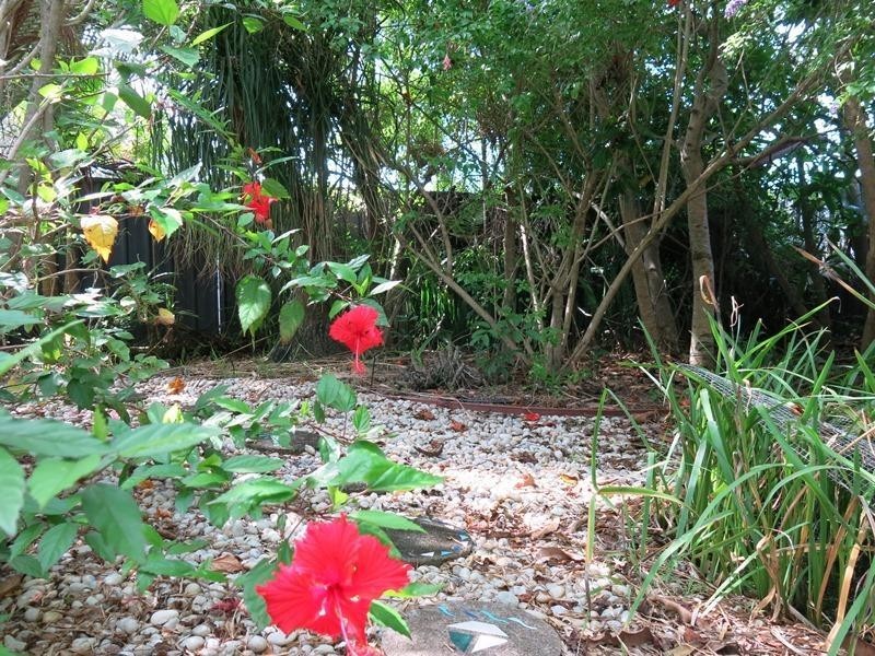 5 Rose Street, Old Bar NSW 2430