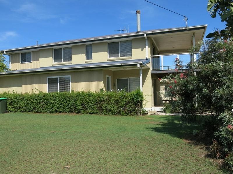 5 Rose Street, Old Bar NSW 2430