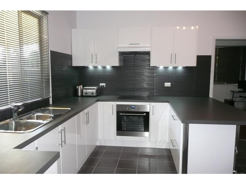 12 Kerle Street, Taree NSW 2430