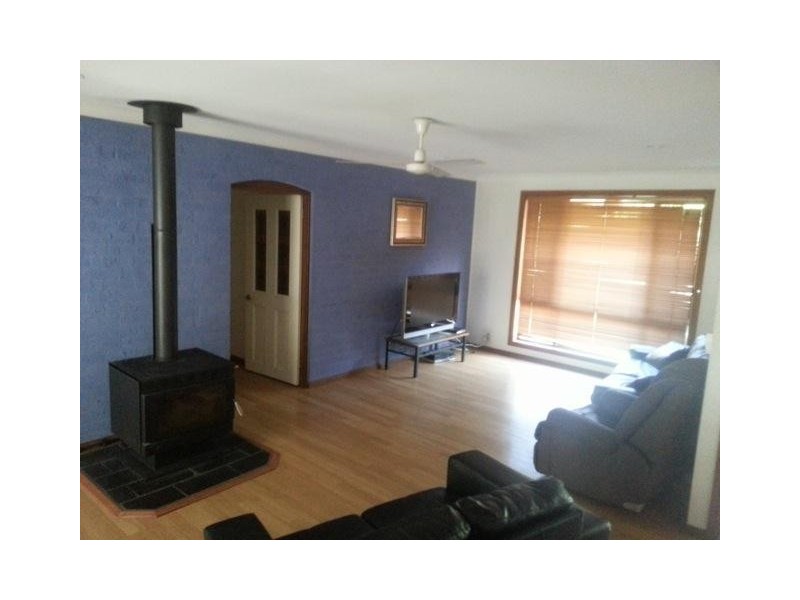 18 Kiwarrak Drive, Taree NSW 2430