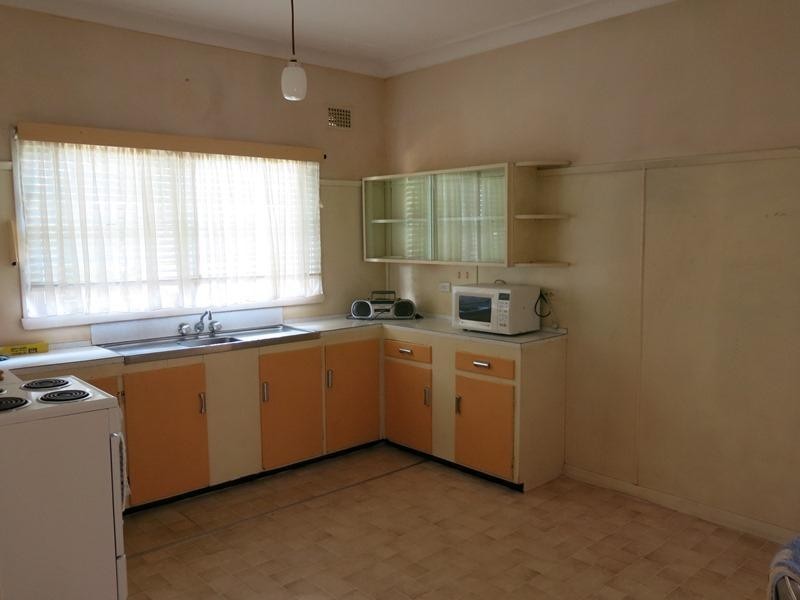 1 McLaughlin Avenue, Taree NSW 2430