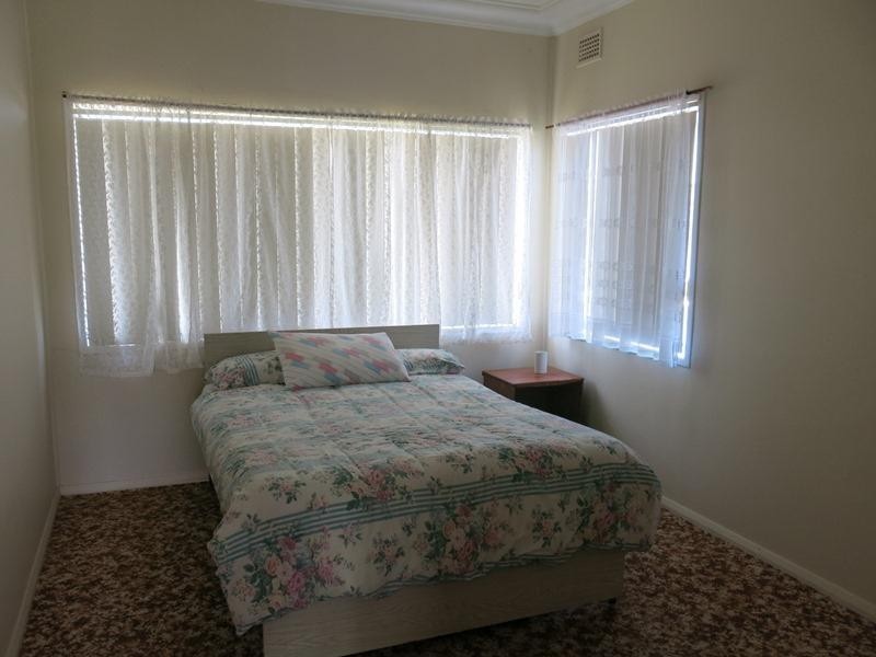 1 McLaughlin Avenue, Taree NSW 2430