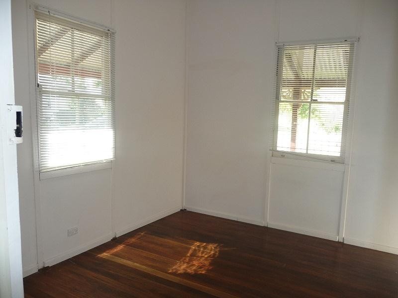 5 Stevenson Lane, Taree NSW 2430