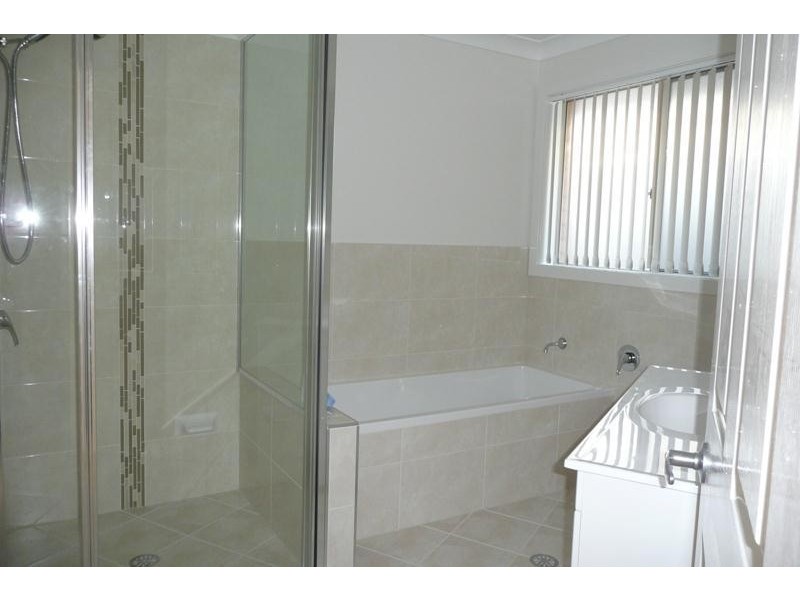 8a Duranbar Place, Taree NSW 2430