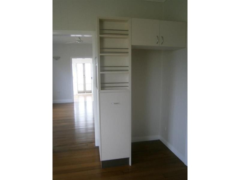 25 Acacia Street, Goondi Bend QLD 4860