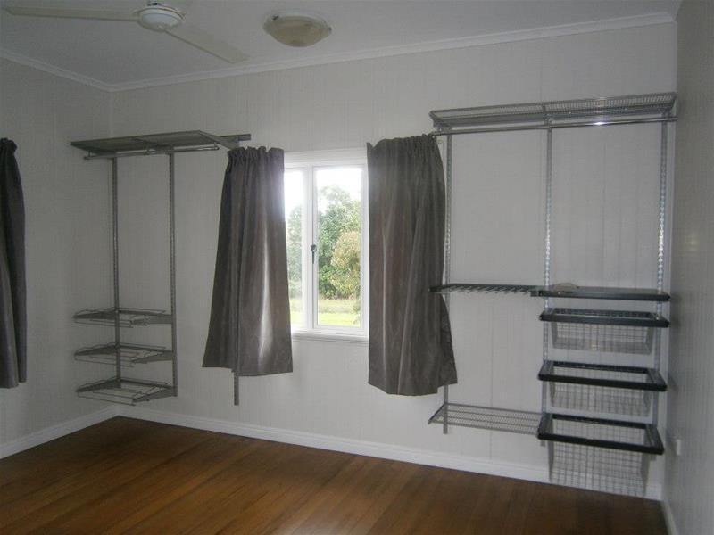 25 Acacia Street, Goondi Bend QLD 4860