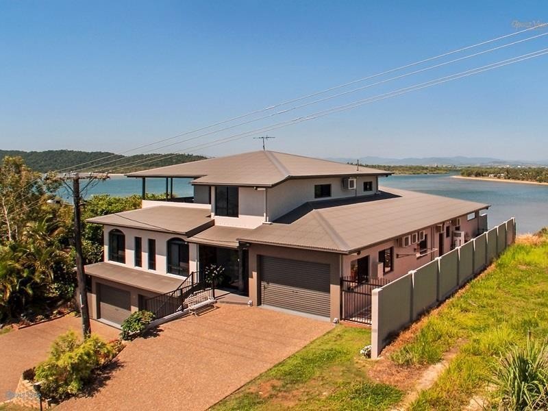 11 Maria Street, Flying Fish Point QLD 4860