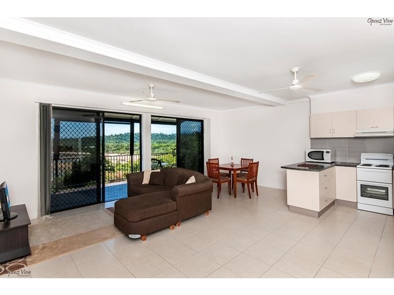 11 Maria Street, Flying Fish Point QLD 4860