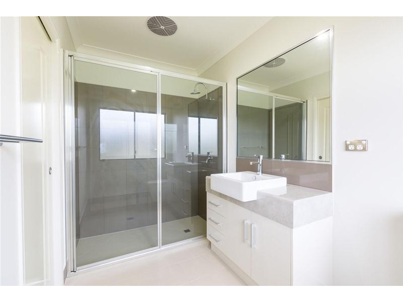 Innisfail Estate QLD 4860