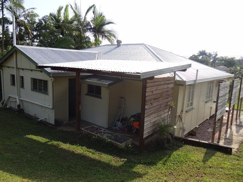 39 AGNES Road, East Innisfail QLD 4860