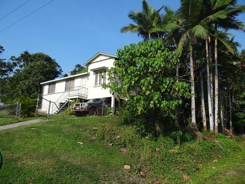 39 AGNES Road, East Innisfail QLD 4860