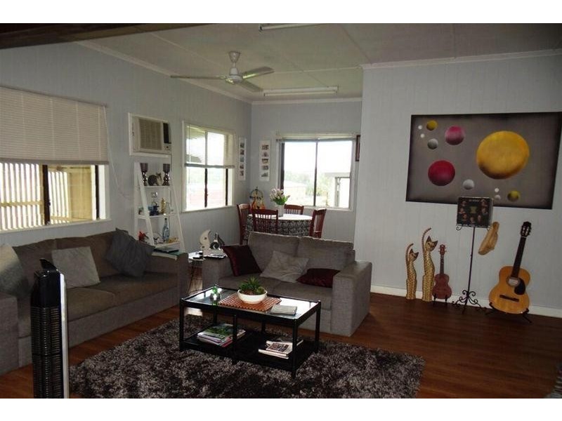 1 Danelle Street, Goondi Hill QLD 4860