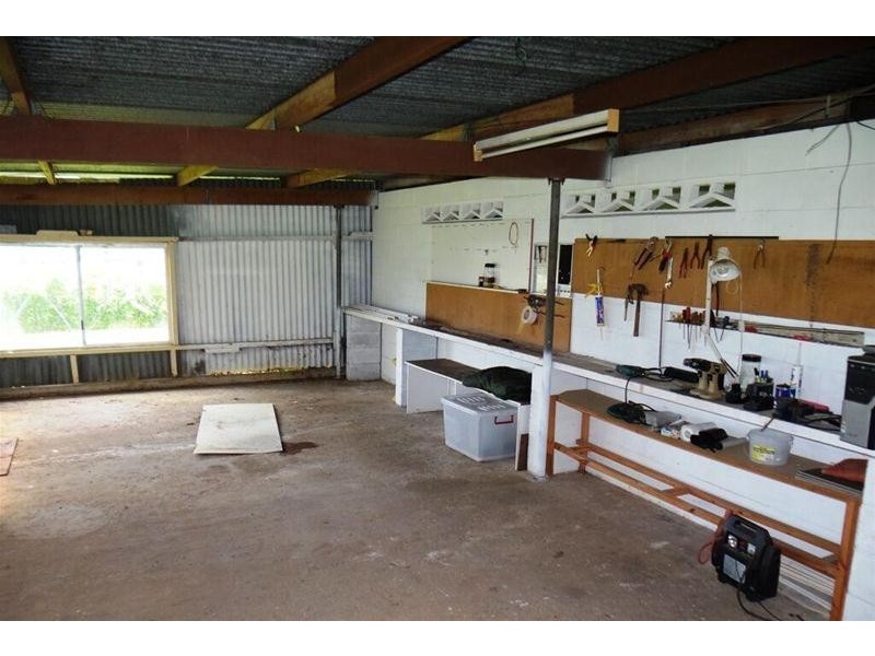 1 Danelle Street, Goondi Hill QLD 4860