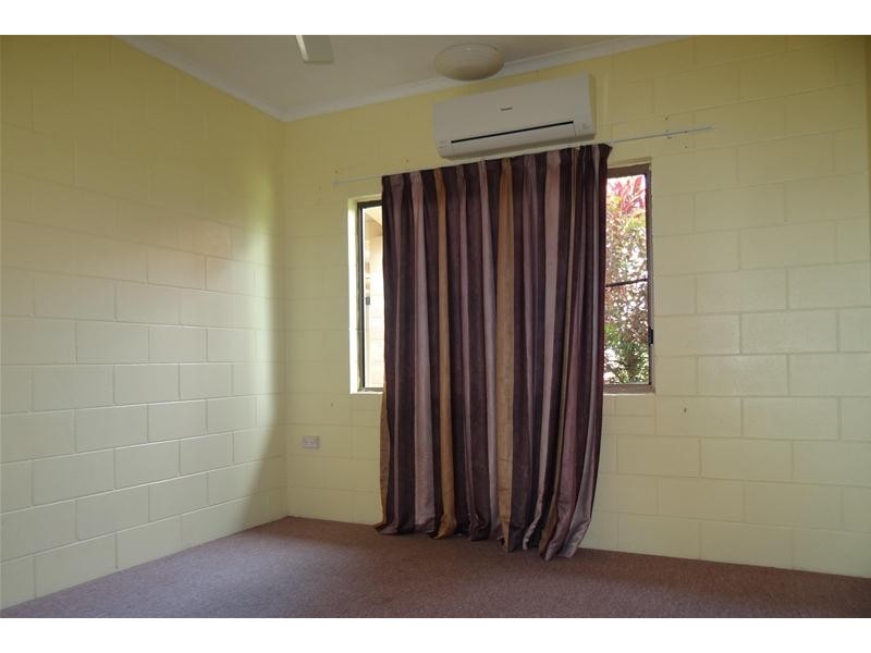 9 Bachelor Street, Goondi Bend QLD 4860