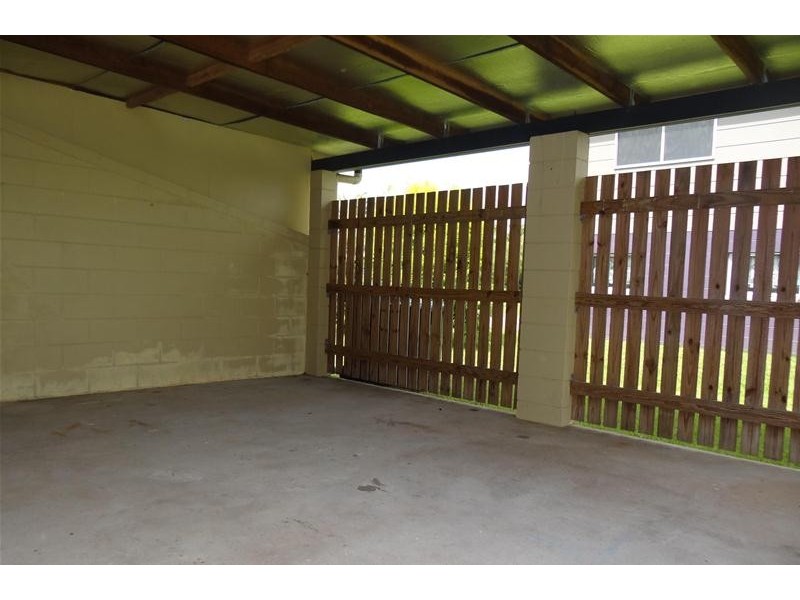 9 Bachelor Street, Goondi Bend QLD 4860