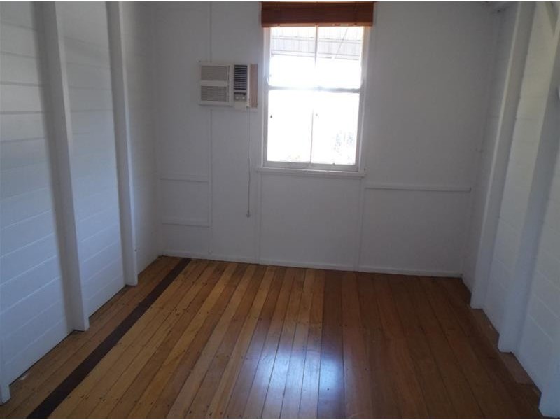 4  CASSOWARY Street, Innisfail QLD 4860