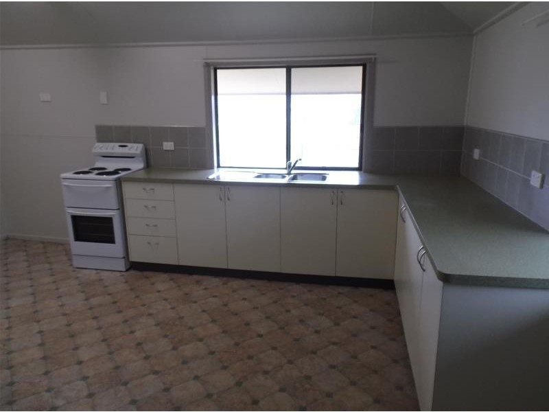 18 O’Brien Street, South Johnstone QLD 4859