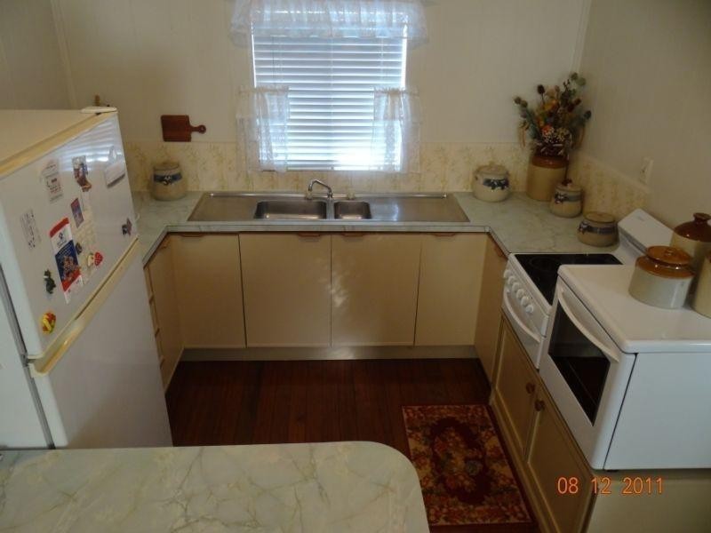 21 Middle Av Road, South Johnstone QLD 4859