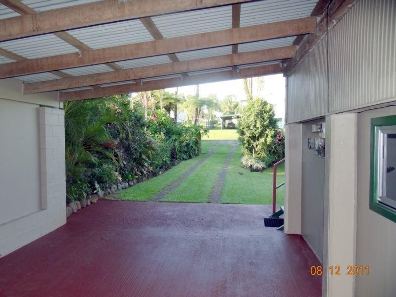 21 Middle Av Road, South Johnstone QLD 4859