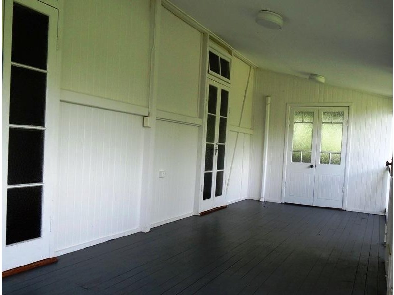 6 HENDERSON Street, South Johnstone QLD 4859