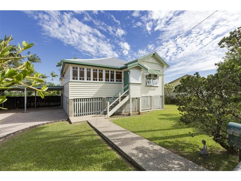 4 DANELLE Street, Innisfail QLD 4860