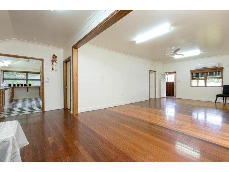 73 CORONATION Drive, East Innisfail QLD 4860