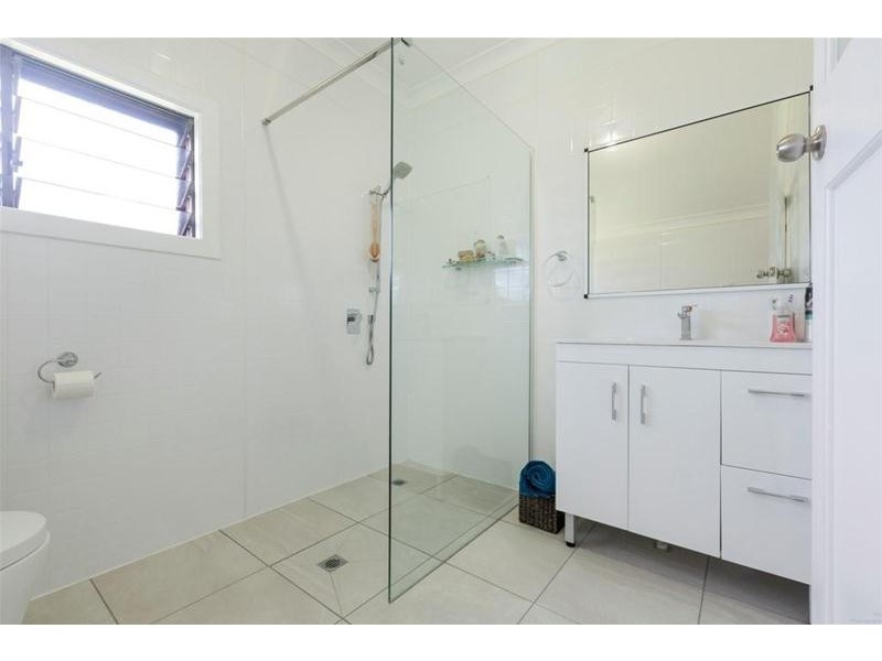 73 CORONATION Drive, East Innisfail QLD 4860