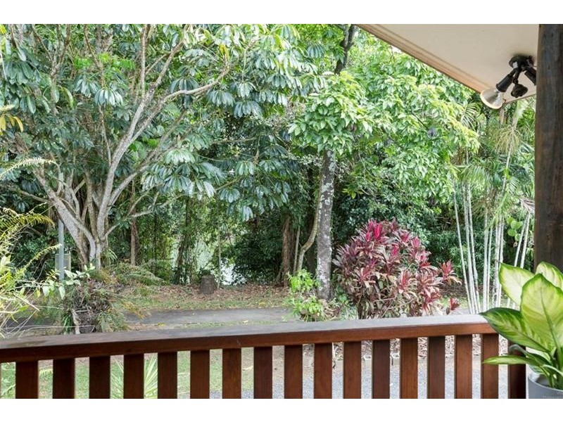 73 CORONATION Drive, East Innisfail QLD 4860