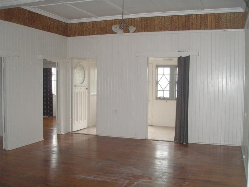 12 HARBOUR Road, Mourilyan QLD 4858