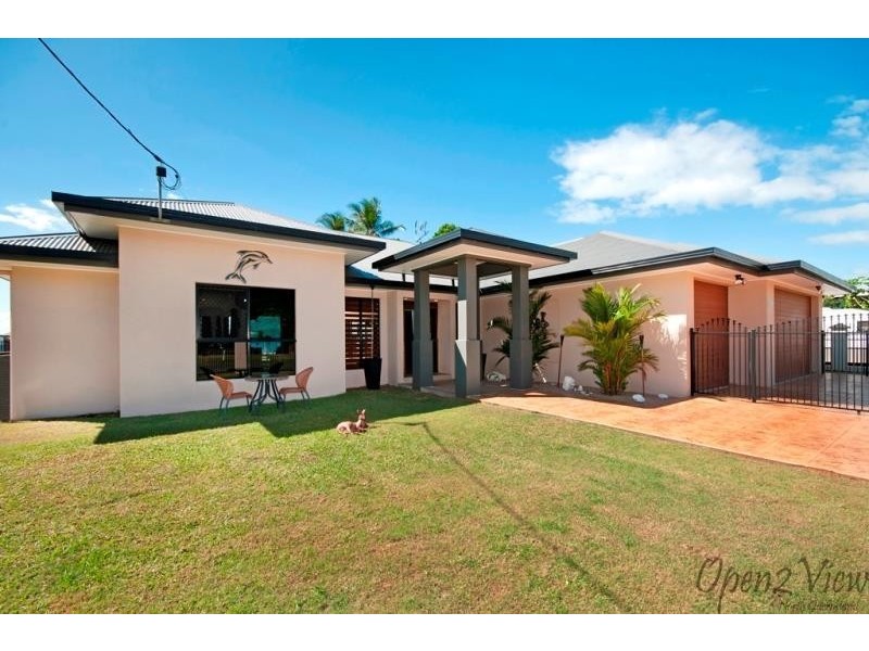 30 Feldt Street, Flying Fish Point QLD 4860