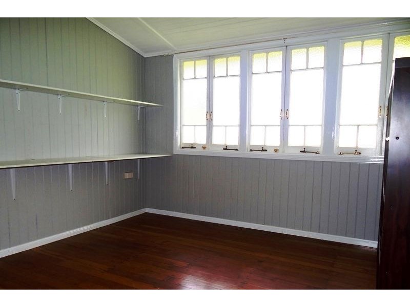 6 HENDERSON Street, South Johnstone QLD 4859