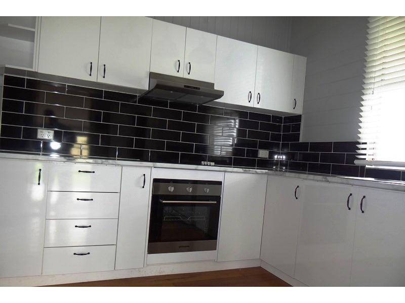 6 HENDERSON Street, South Johnstone QLD 4859