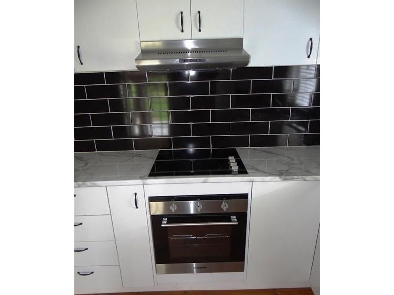 6 HENDERSON Street, South Johnstone QLD 4859