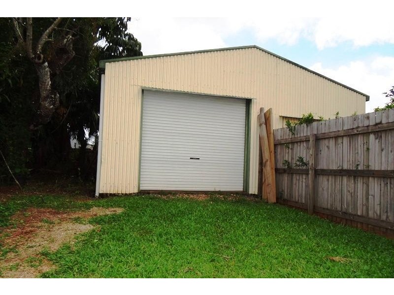 6 HENDERSON Street, South Johnstone QLD 4859