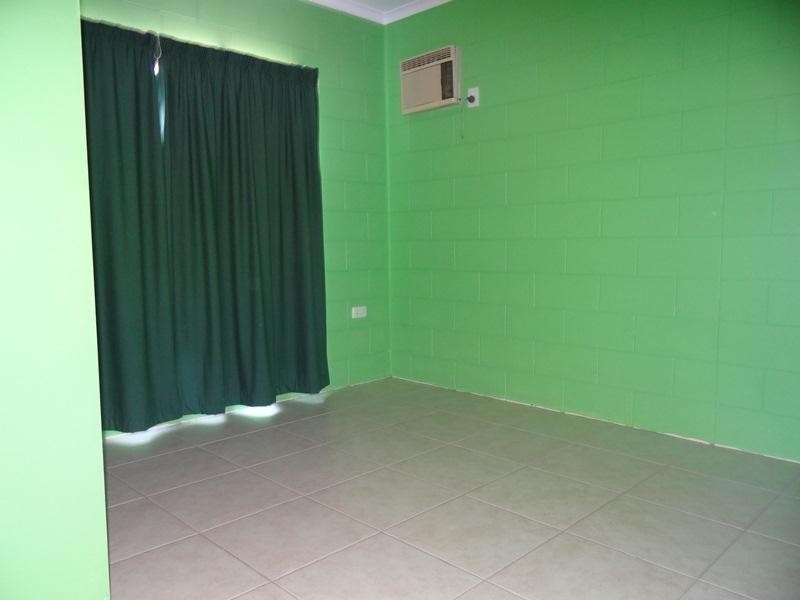 14 Broad Street, Etty Bay QLD 4858