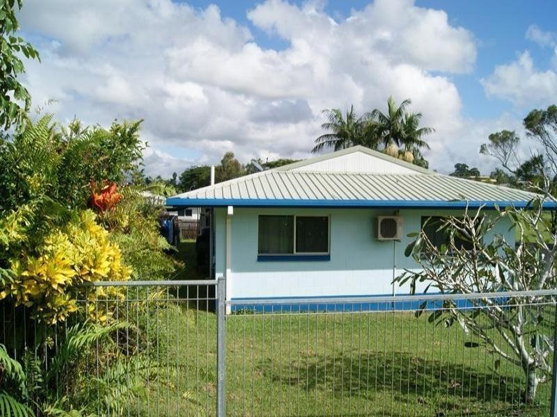 2 Belvedere Avenue, Belvedere QLD 4860