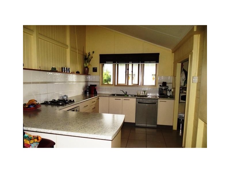 East Innisfail QLD 4860