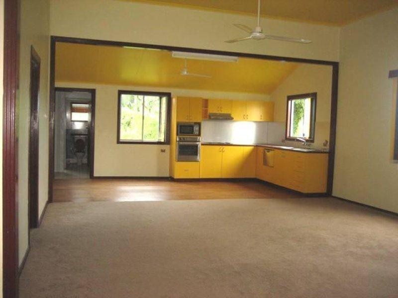 East Innisfail QLD 4860